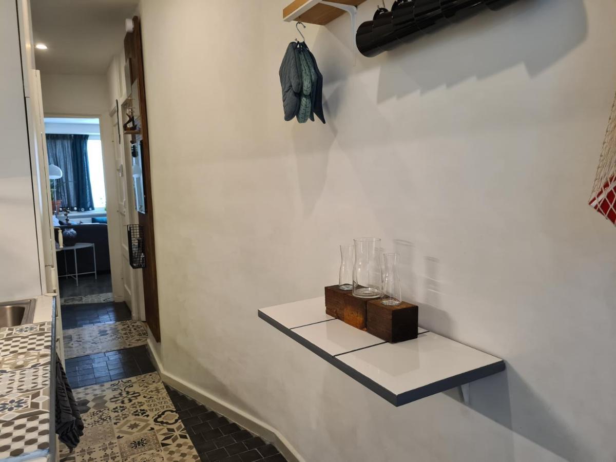 1 Bedroom 15 Min By Tram To Amsterdam Centre! Exterior photo