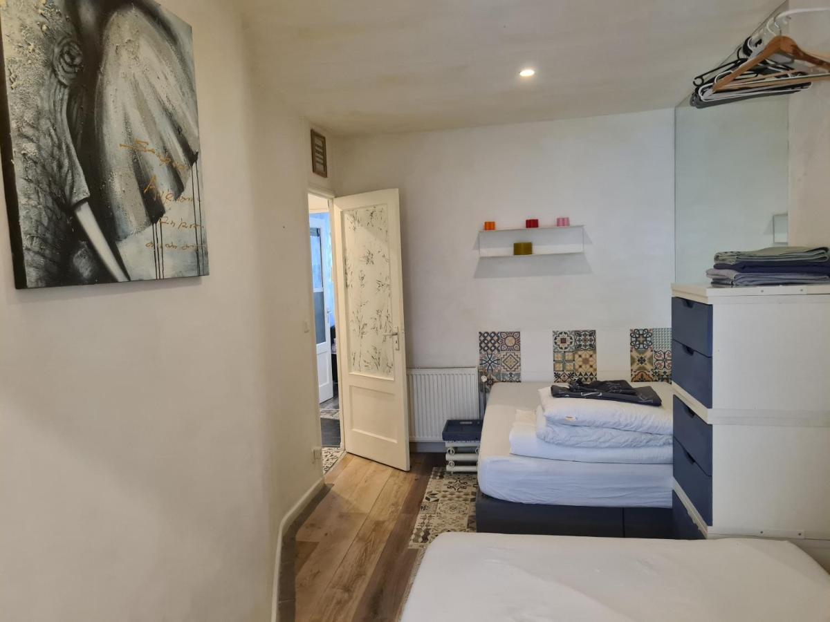 1 Bedroom 15 Min By Tram To Amsterdam Centre! Exterior photo